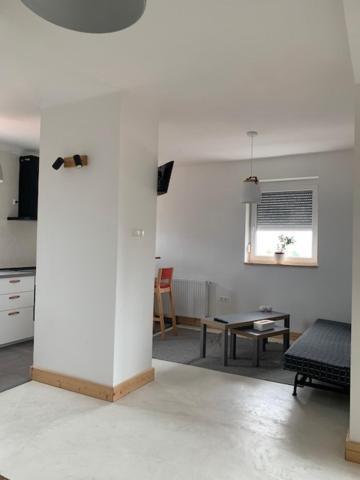 Belvarosi Apartman Kestel Dış mekan fotoğraf